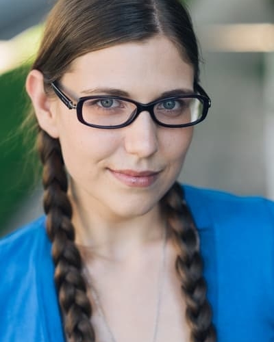 Laura Post