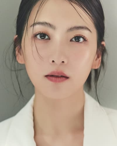 Kang Ji-young